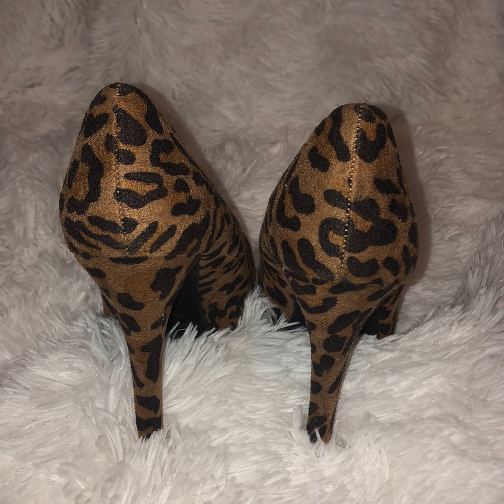 Leopard heels - Picture 2 of 4